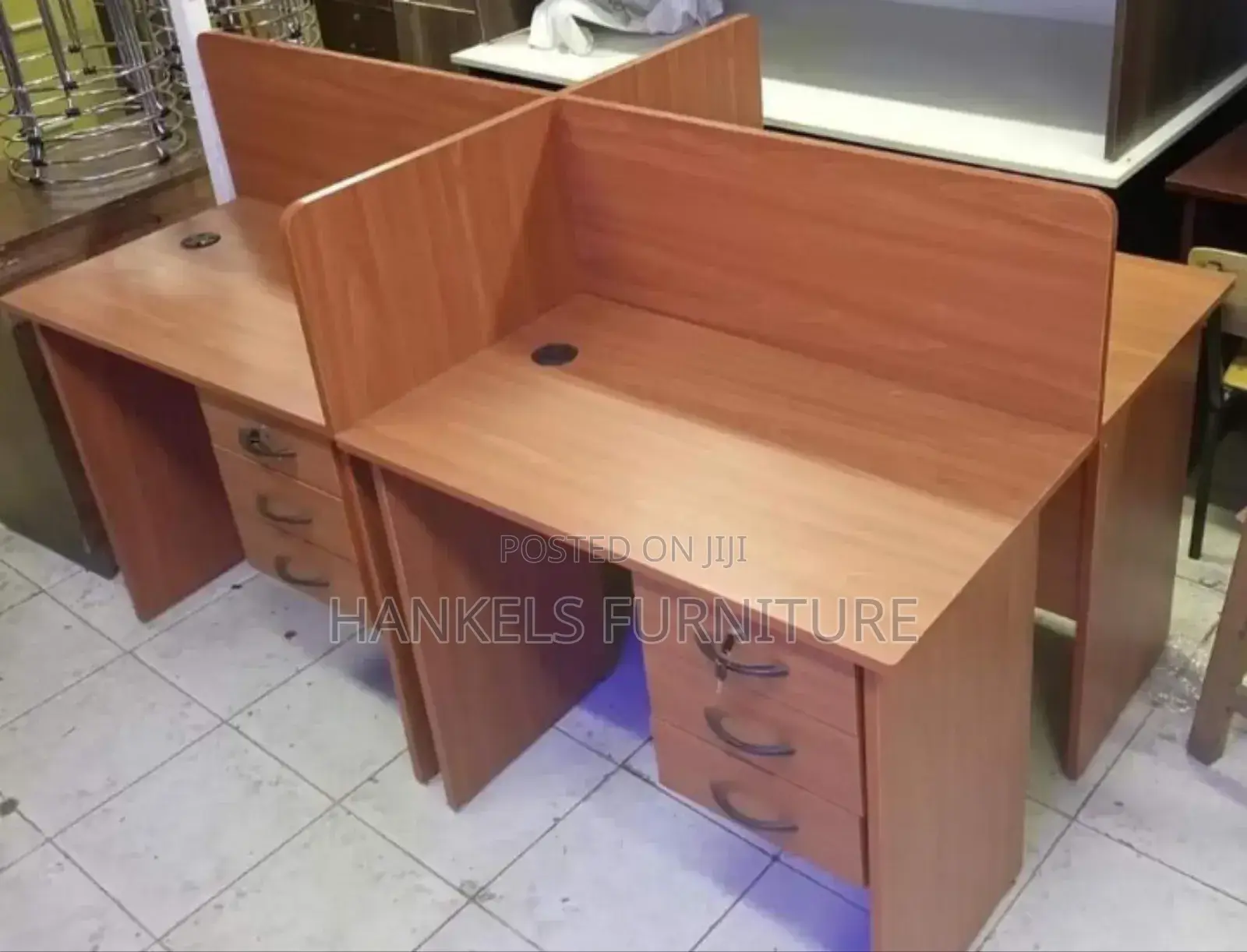 4-Way Work Station