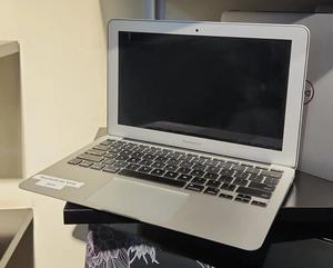 Laptop Apple MacBook Air 2015 8GB Intel Core I5 SSD 128GB - thumbnail 2