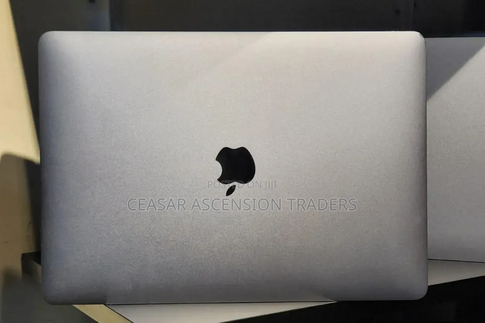 Laptop Apple MacBook Pro 2017 8GB Intel Core I5 SSD 128GB