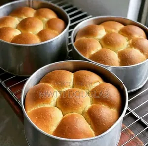 Top Impressive Circular Bakery Tins Available, Nairobi