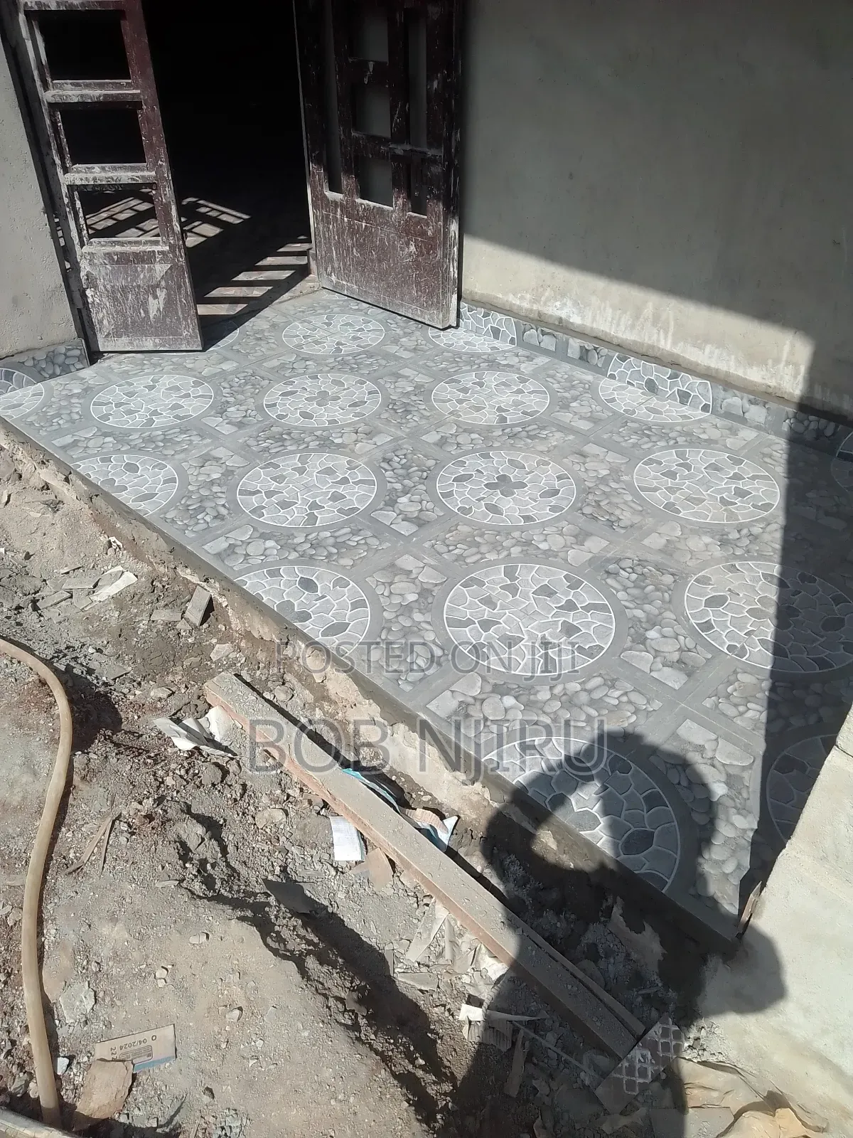 Best in Tiles Fitting