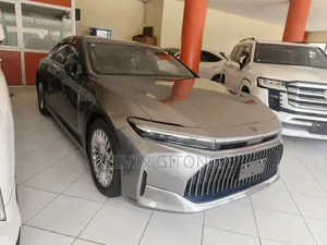 Toyota Crown 2020 Matt Black
