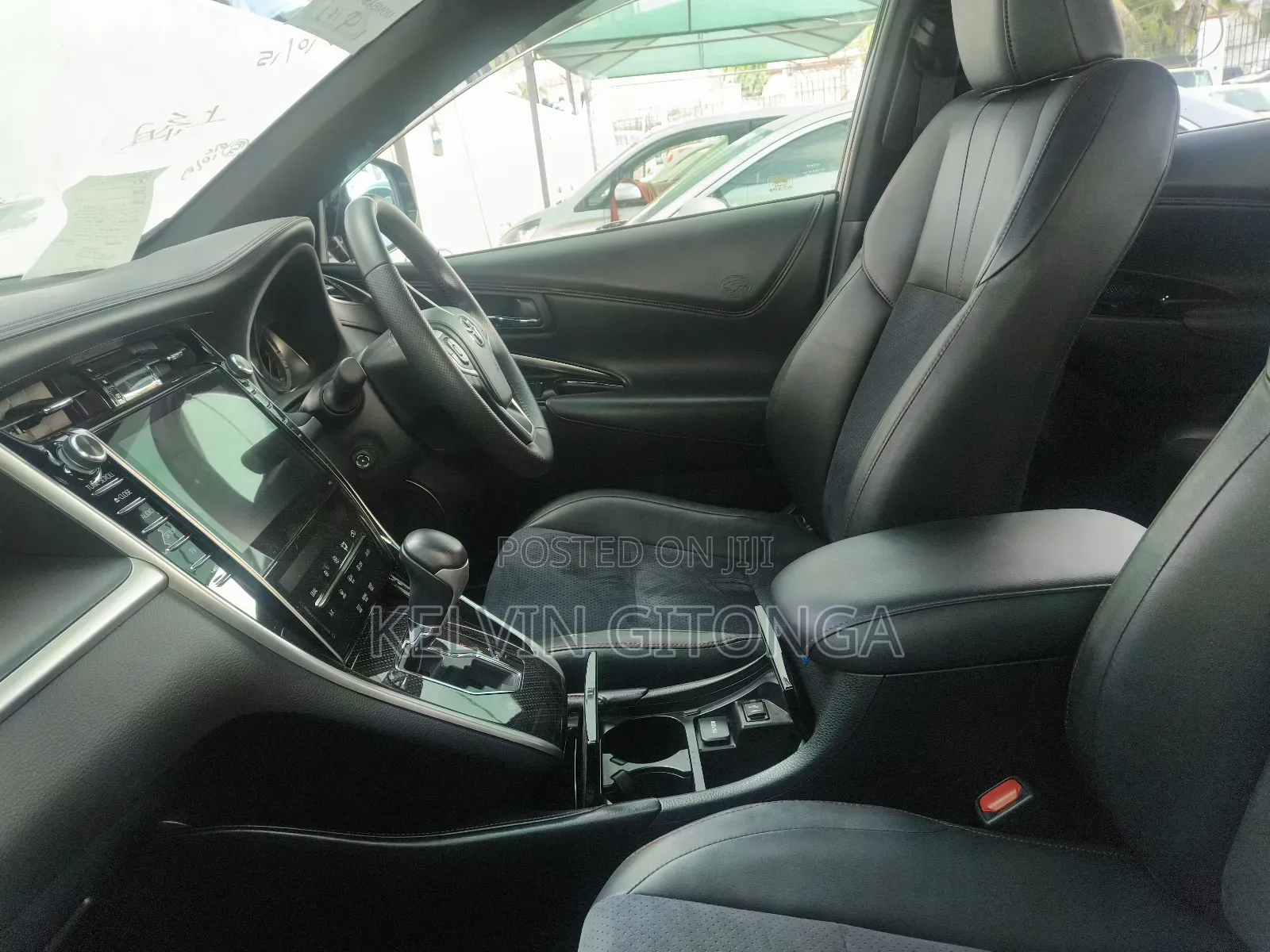 Toyota Harrier 2018 Black