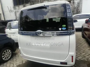 Toyota Voxy 2016 White