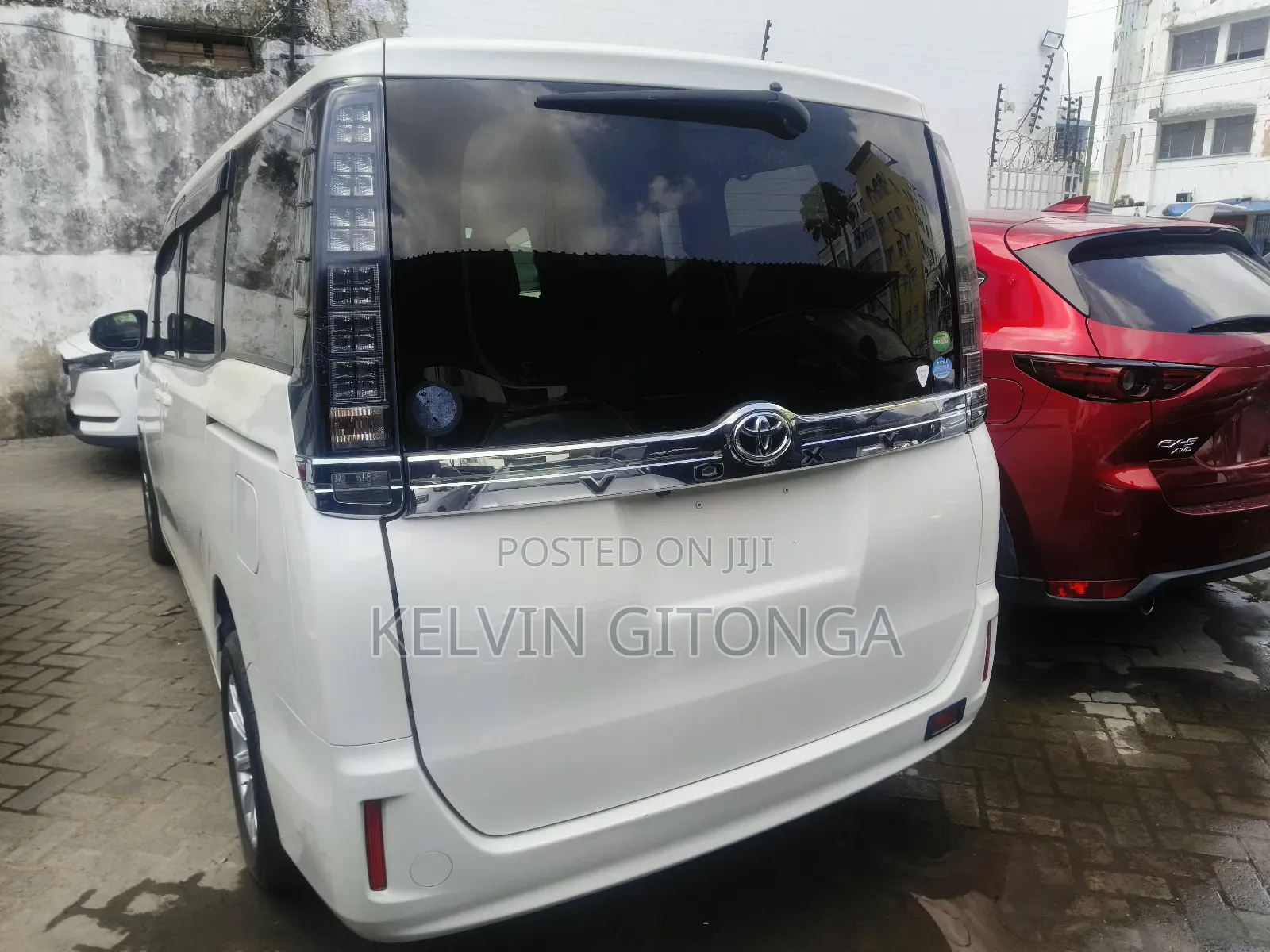 Toyota Voxy 2016 White