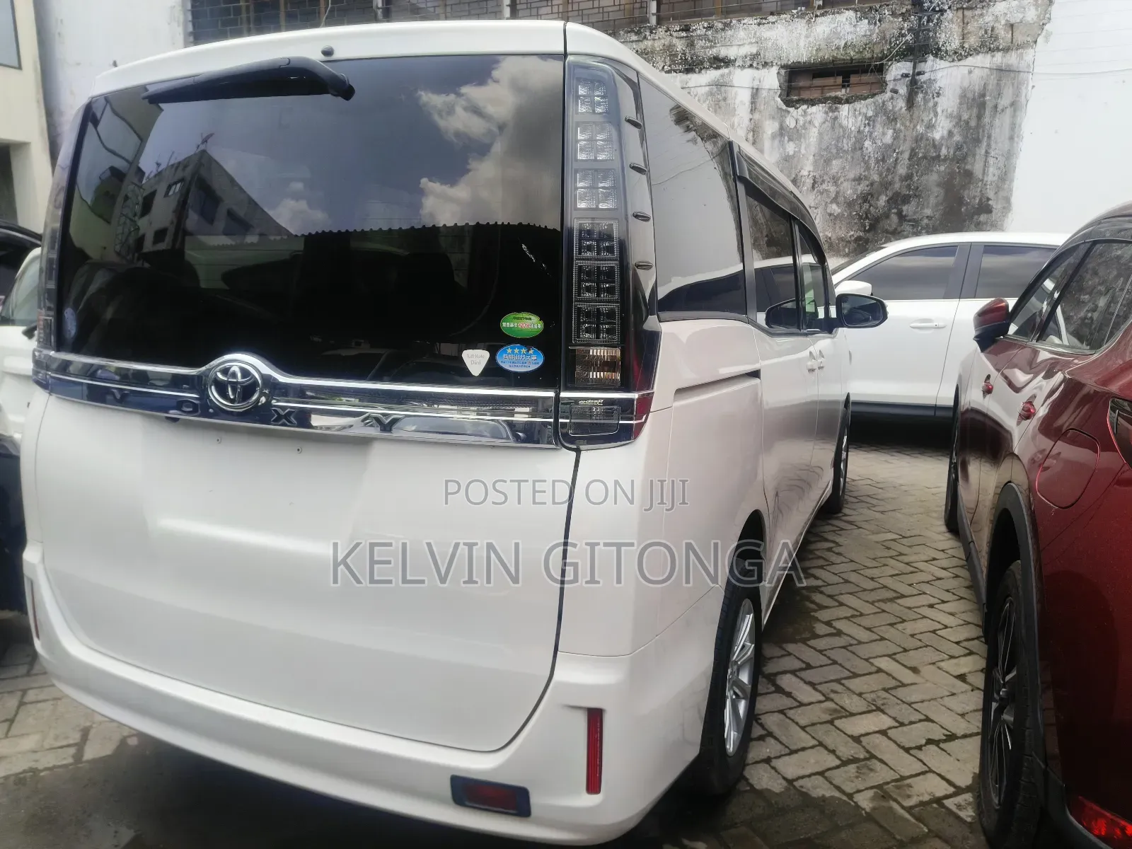 Toyota Voxy 2016 White