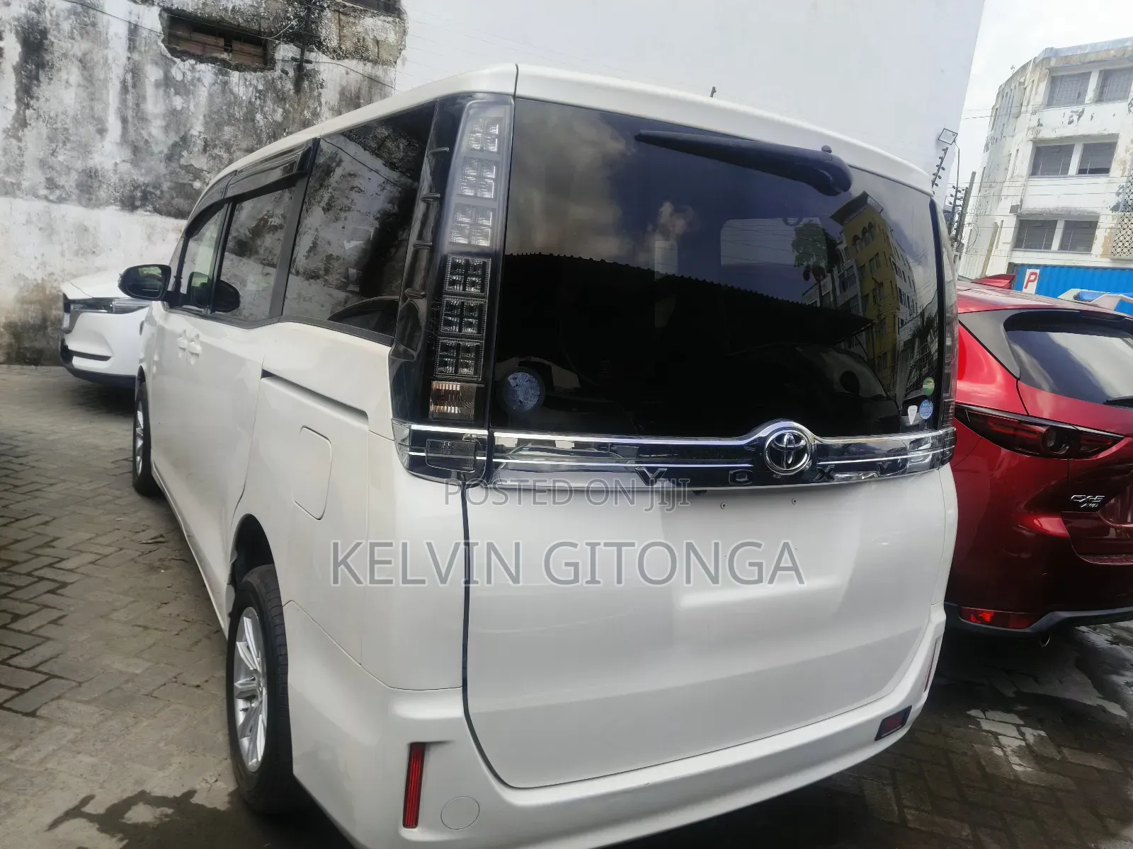 Toyota Voxy 2016 White