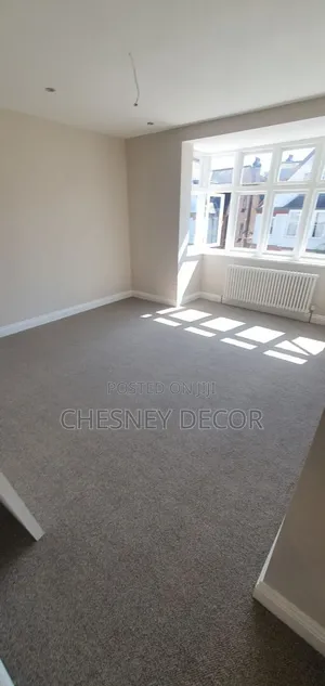 Ash Grey Wall to Wall Carpet