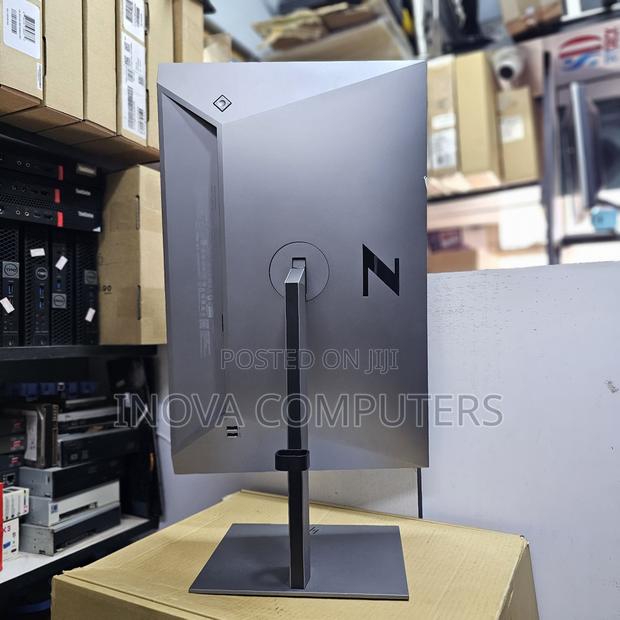 HP Z23n 23-Inch IPS Monitor