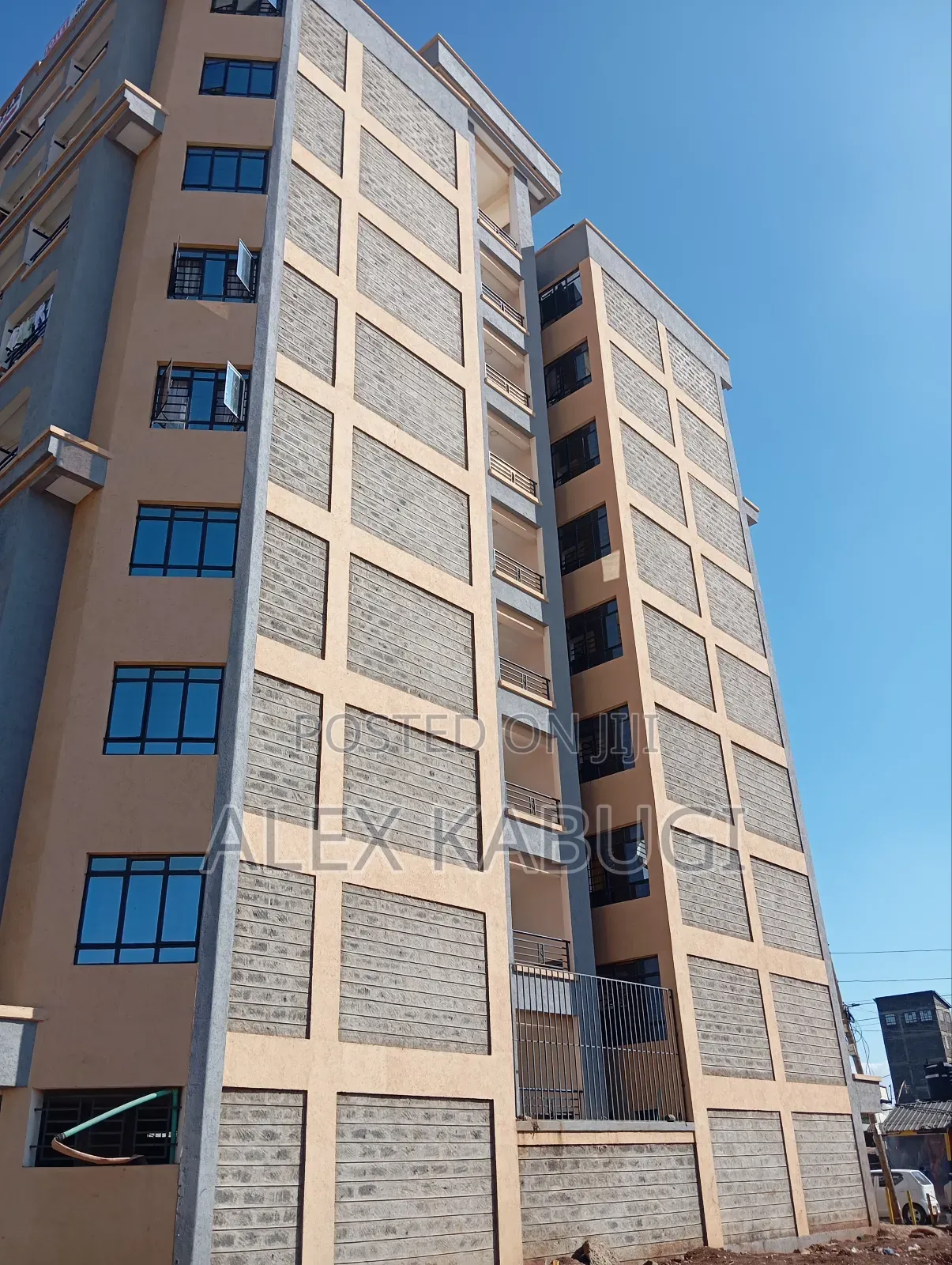 1bdrm Block of Flats in Kasarani, Roysambu for sale