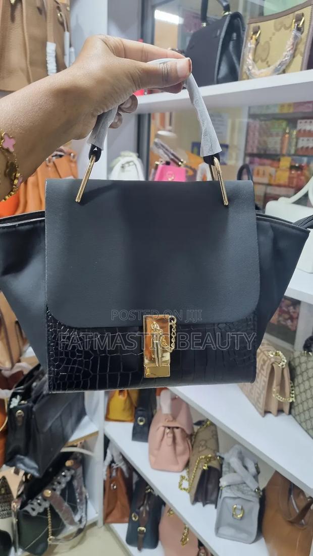 Black Bag Quality - main view