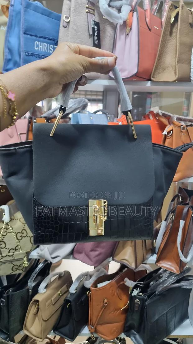 Black Bag Quality - thumbnail 2
