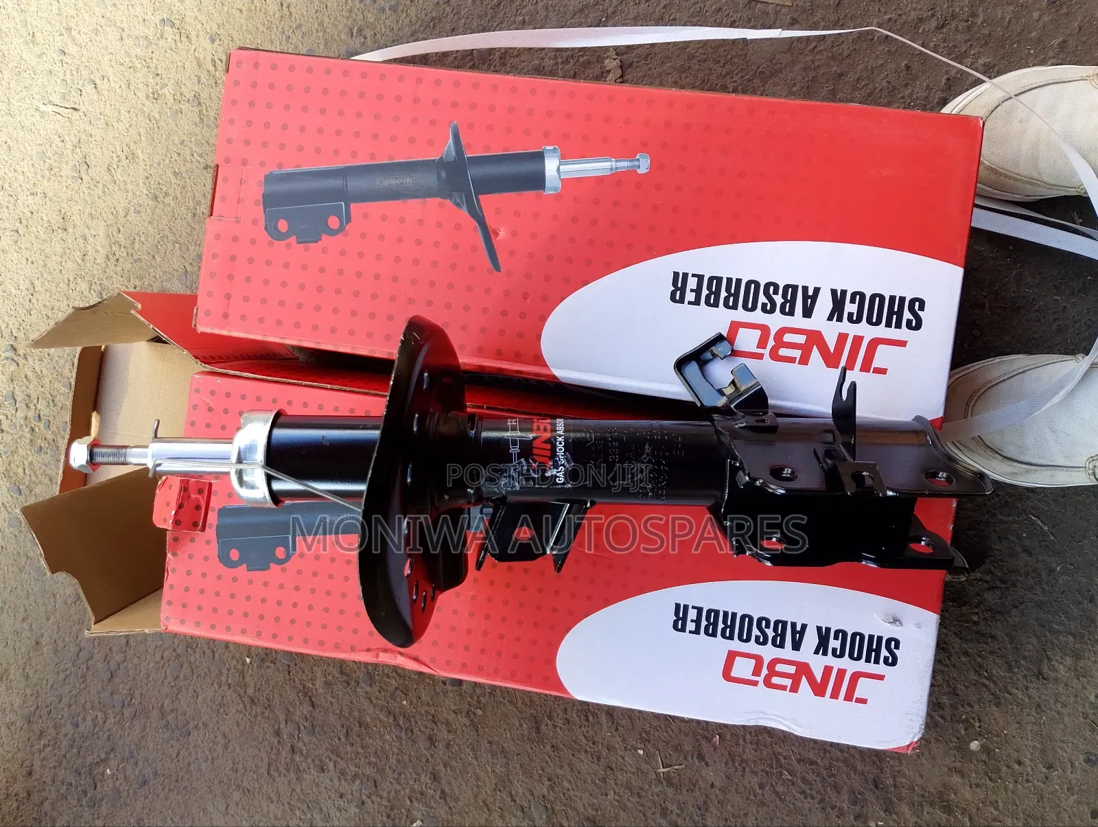 Front Shock Nissan Dualis
