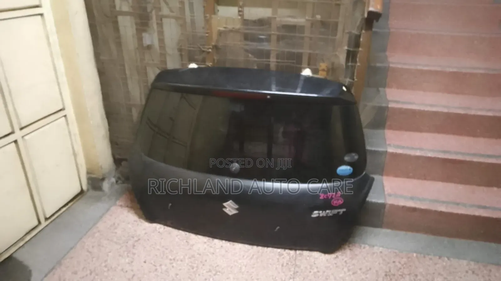 Suzuki Swift Boot
