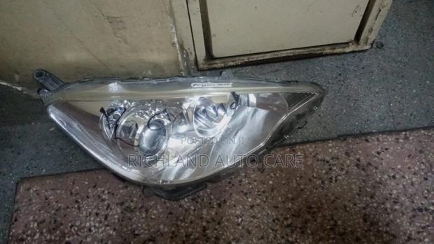Toyota Aqua Headlamps