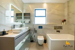 3bdrm Apartment in Park Peak, Parklands/Highridge for sale