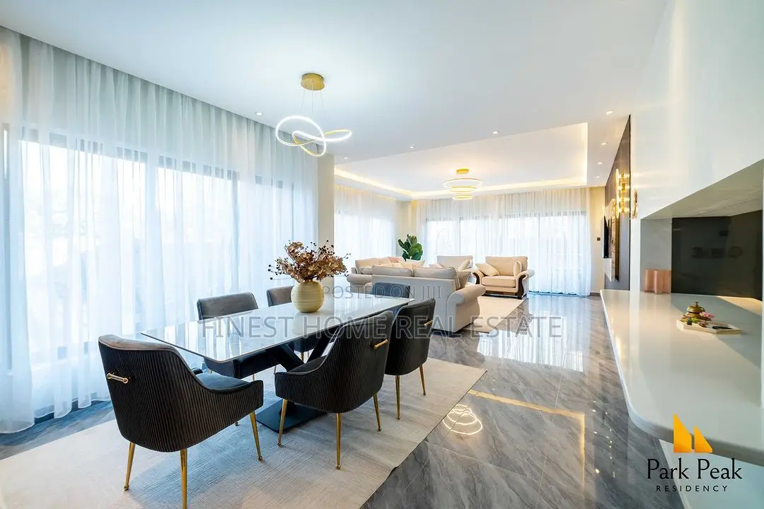 3bdrm Apartment in Park Peak, Parklands/Highridge for sale