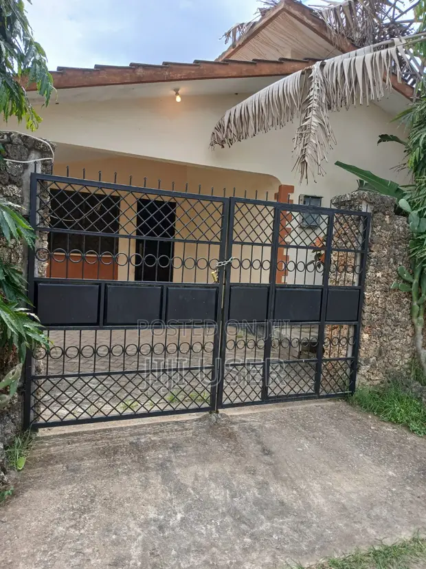 3bdrm Bungalow in Vescon Mtwapa for sale