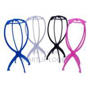 Portable Wig Stand - thumbnail 2