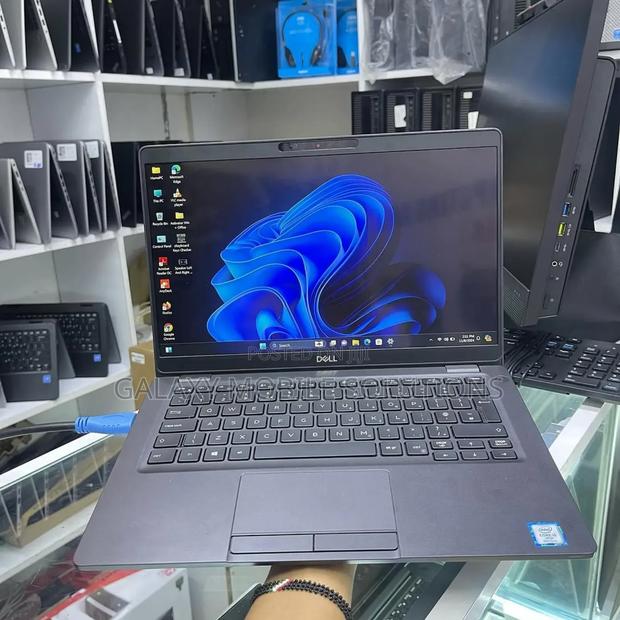 Laptop Dell Latitude 5300 8GB Intel Core I7 SSD 256GB