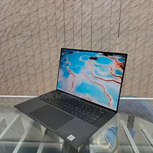 Laptop Dell Precision 5550 32GB Intel Xeon SSD 512GB
