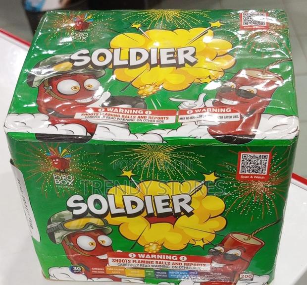 Soldier 30 Shots Fireworks - main view