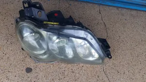 Mark X 2006 Headlight Xenon