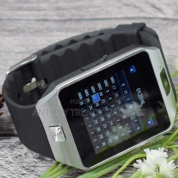 DZ09 Sim Card Android IOS Smartwatch Bluetooth Camera - main view