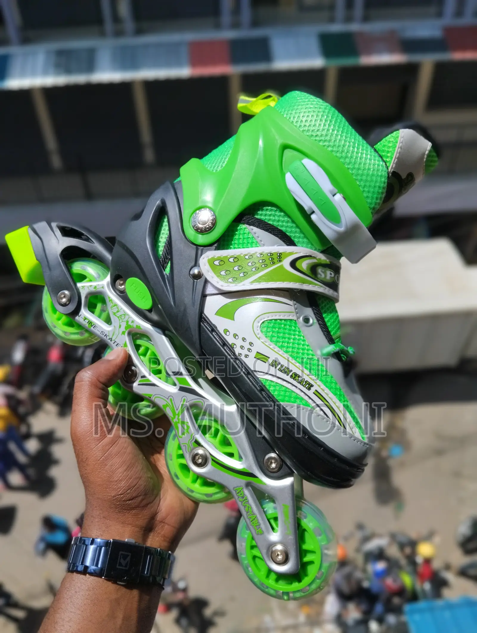 Green *Skates Brand:* Sport *Size*: 29-33 ,34-38