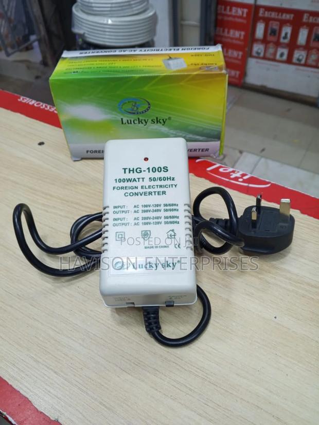 100W Foreign Electricity Converter/Transformer - main view