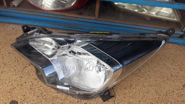 Ractis 2014 Headlight Xenon