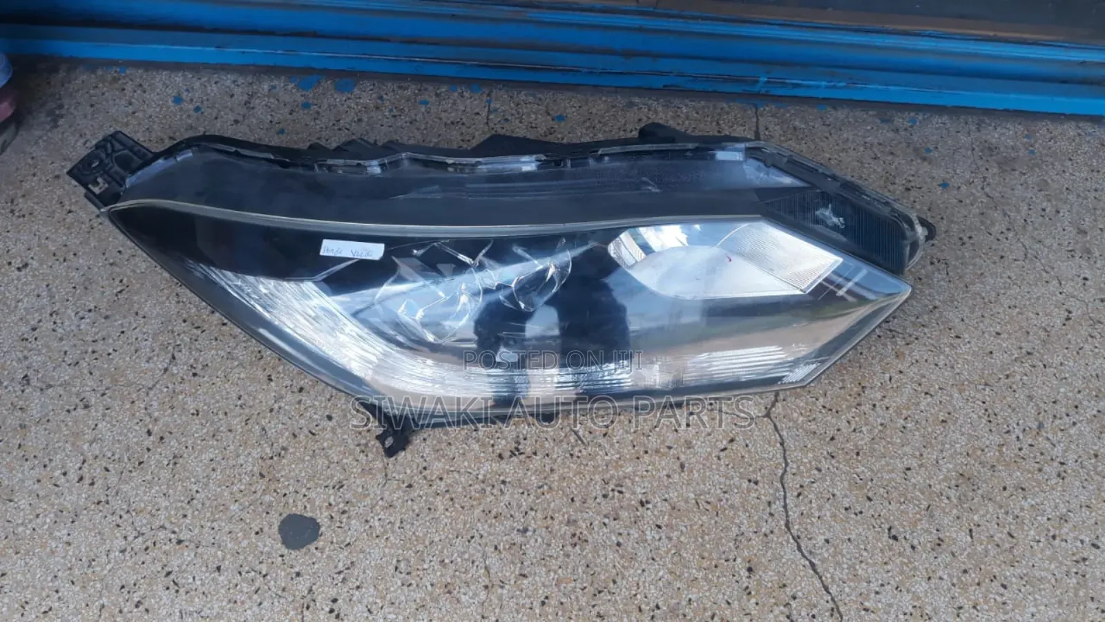 Honda Vezel Headlight Xenon