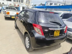 Toyota Vitz 2012 Black