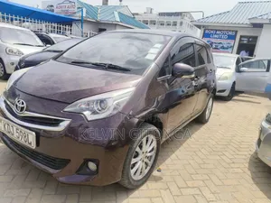 Toyota Ractis 2015 Purple