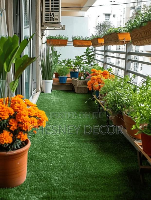 Balcony Garden With Lush Artificial Turff - main view