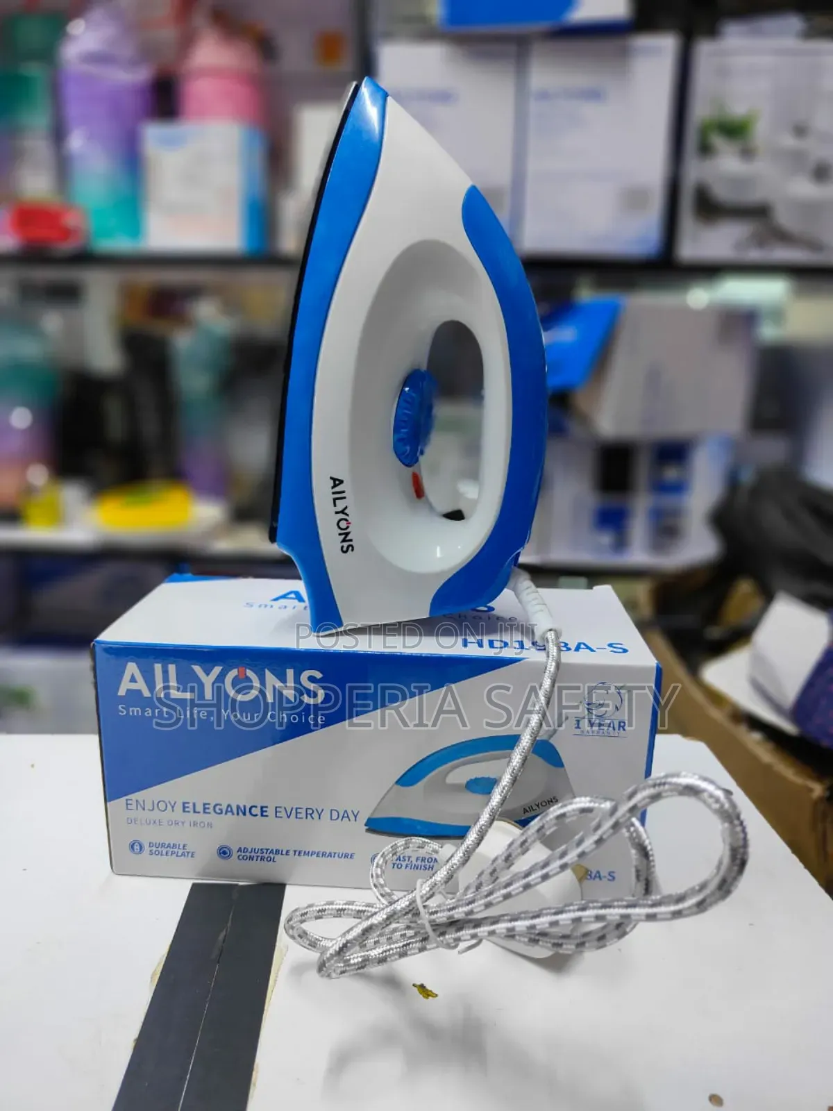 Ailyons Iron Box