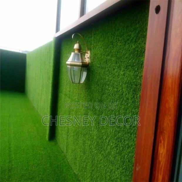 Elegant Grass Decor on Wall - main view