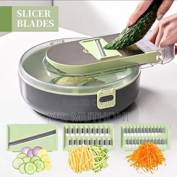 Multi-Functional 9pcs Vegetable Chopper/Cutter - thumbnail 5
