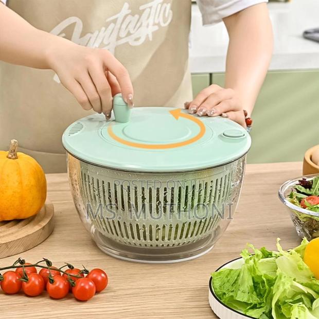Multi-Functional 8pcs Salad Spinner With Vegetable Chopper - thumbnail 7