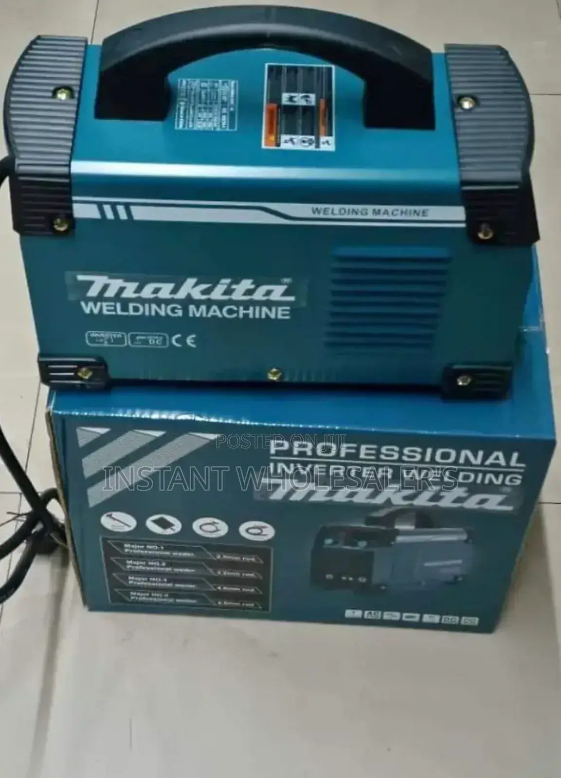 Makita Portable Welding Machine 300A