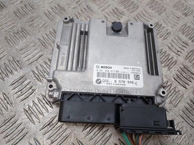 BMW 3 Series F30 2.0 Engine Control Module Ecu 2014 8578946