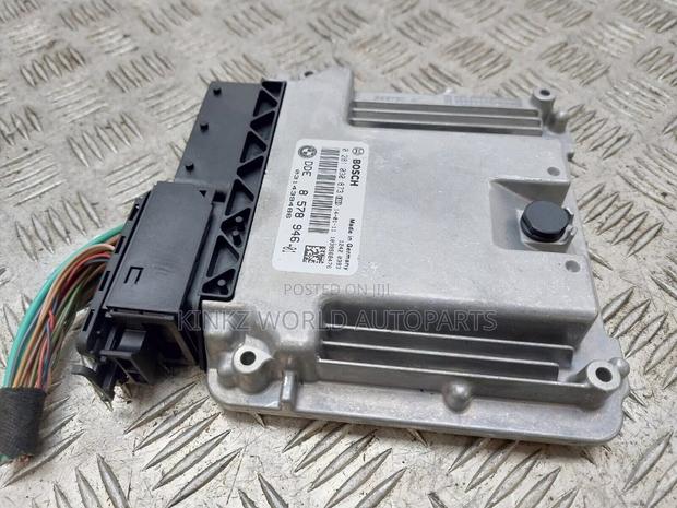 BMW 3 Series F30 2.0 Engine Control Module Ecu 2014 8578946 - thumbnail 2