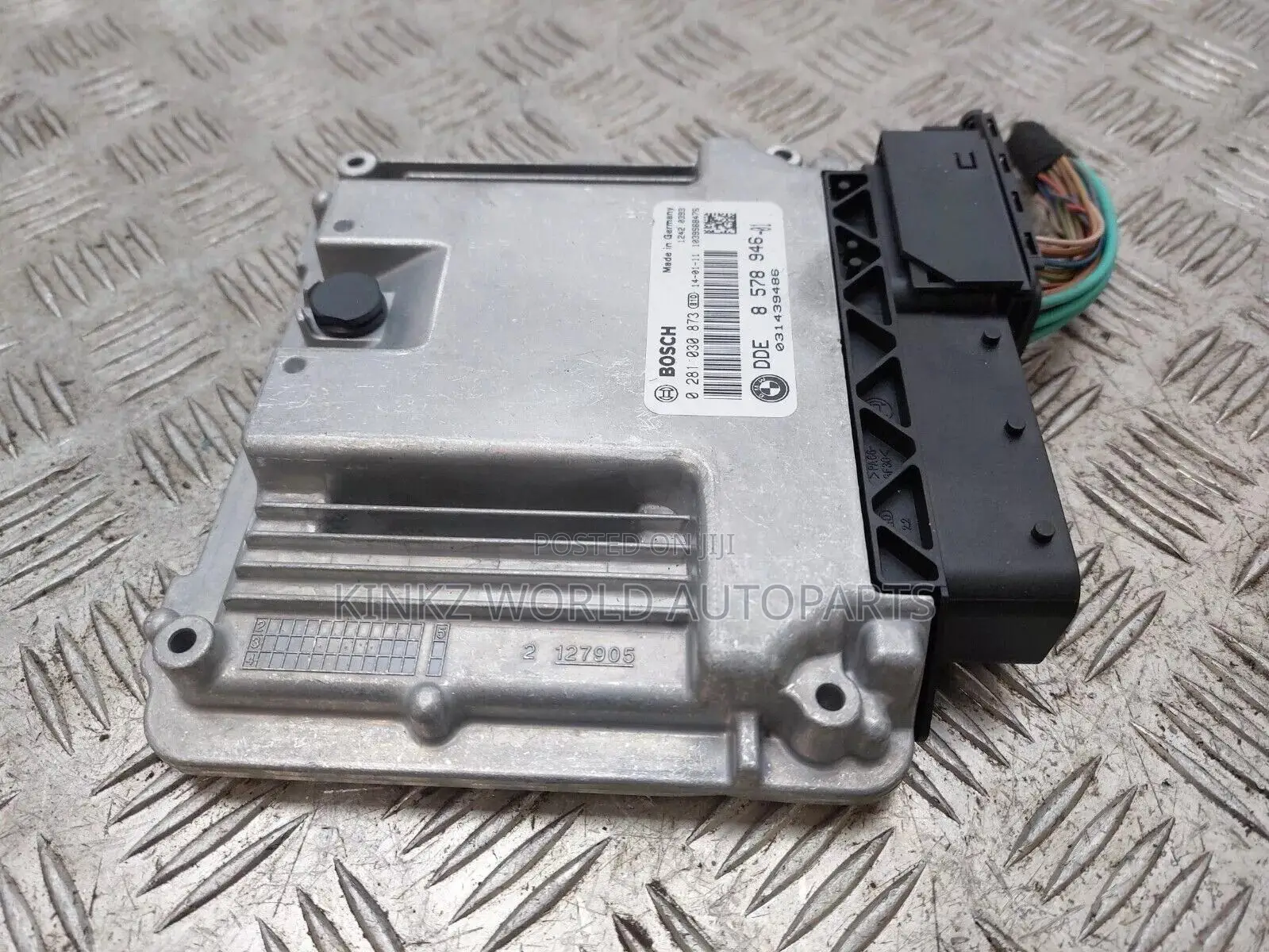 BMW 3 Series F30 2.0 Engine Control Module Ecu 2014 8578946