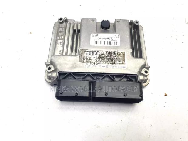 Audi A4 B8.5 2.0 Tdi DIESEL Engine Control Ecu 03l906018kj