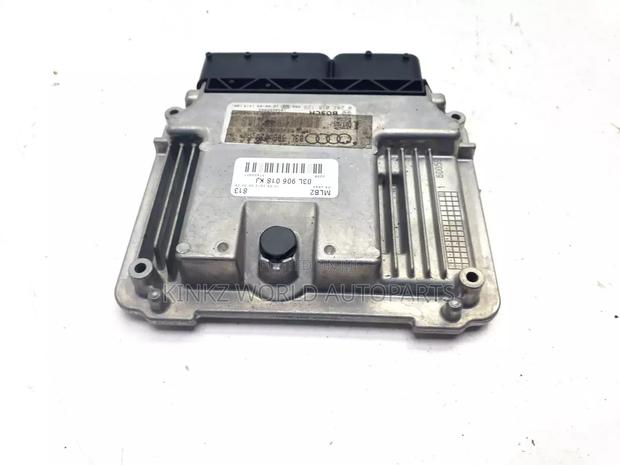 Audi A4 B8.5 2.0 Tdi DIESEL Engine Control Ecu 03l906018kj - thumbnail 4