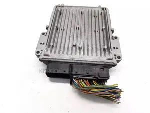 Jaguar Xf X250 3.0 Engine Control Unit Ecu 9x2q-12a650-Pae