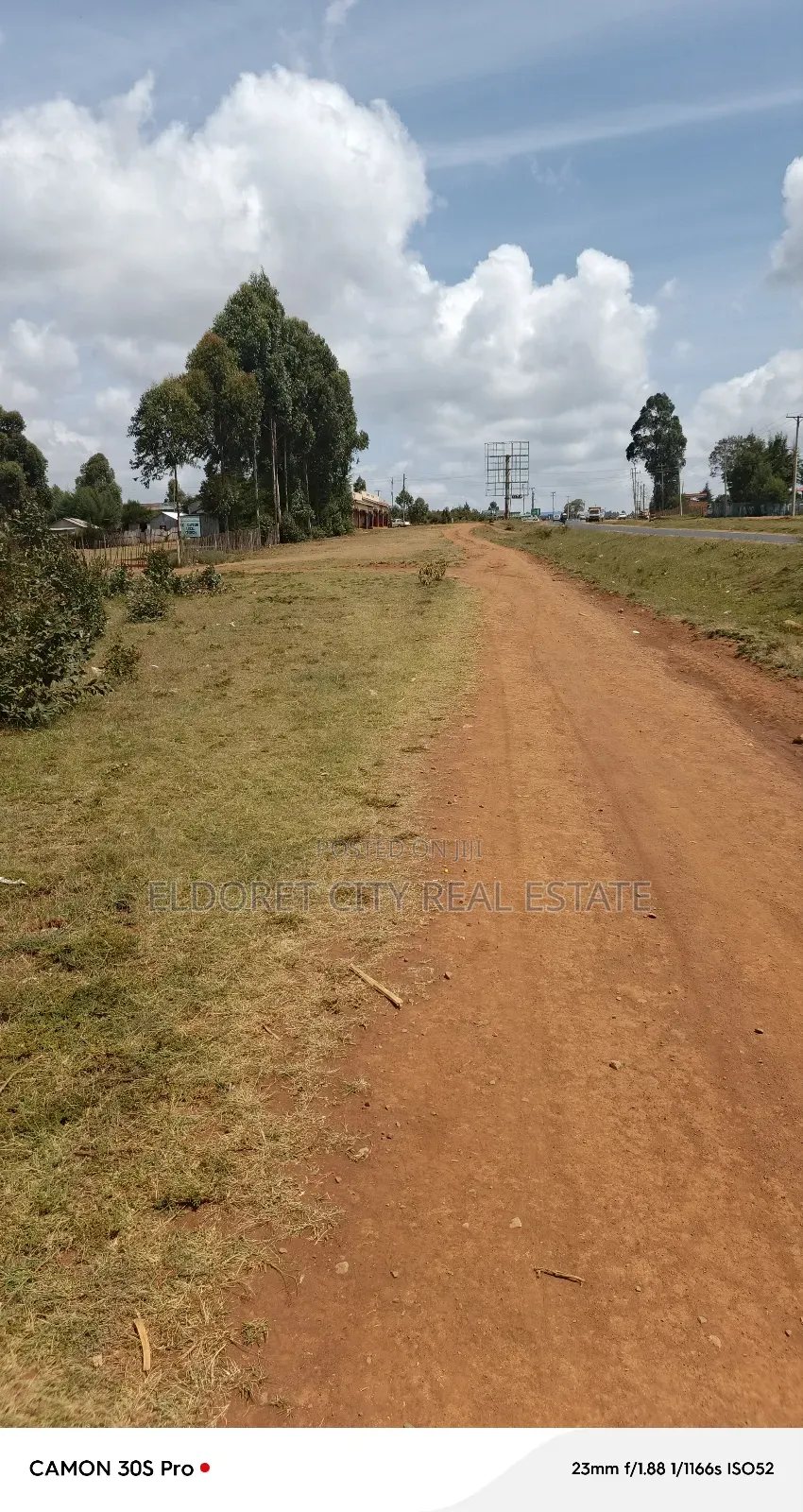 0ne Acre Outspan Touching Tarmac