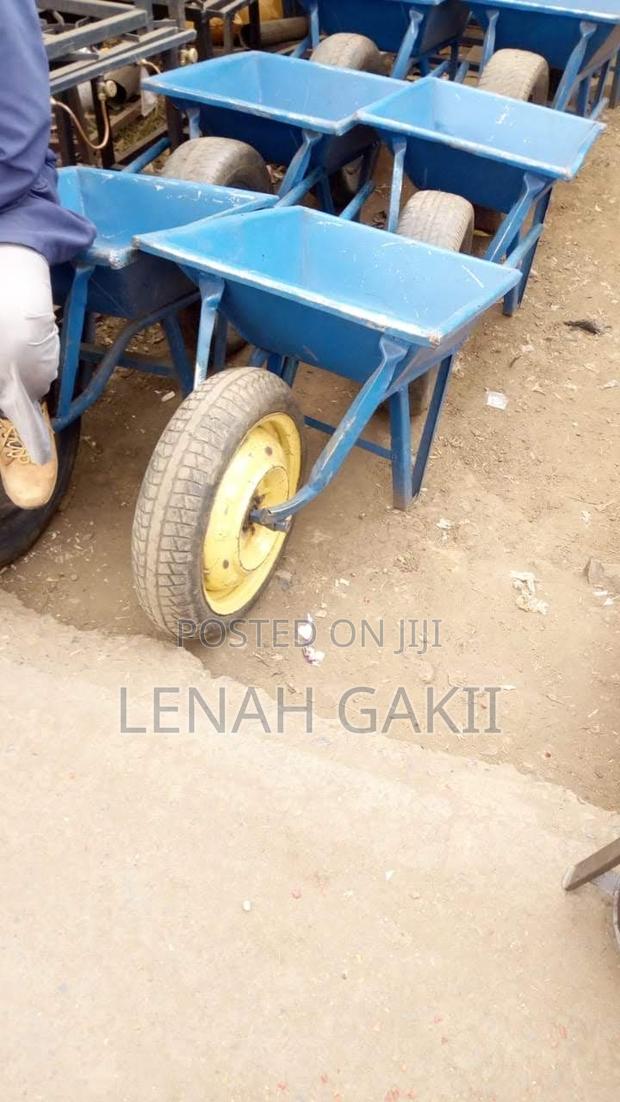 Wheelbarrow - main view