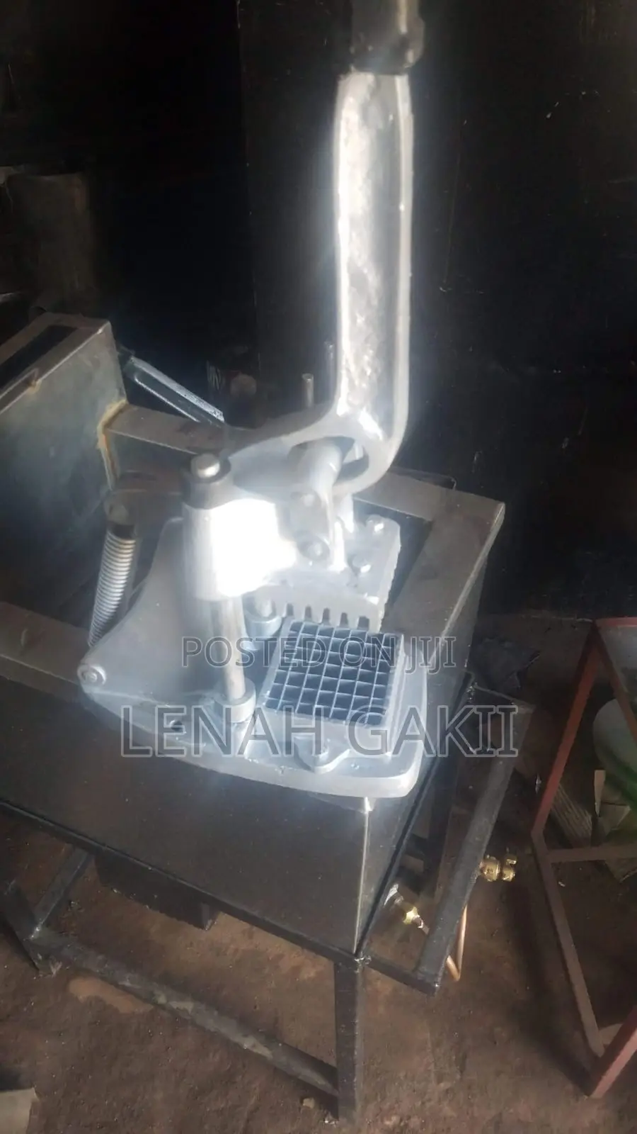 Stainless Chips Cutter