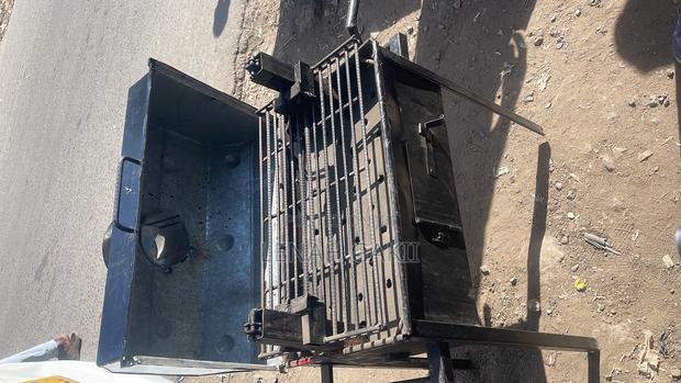 Charcoal Grill Jiko - thumbnail 3